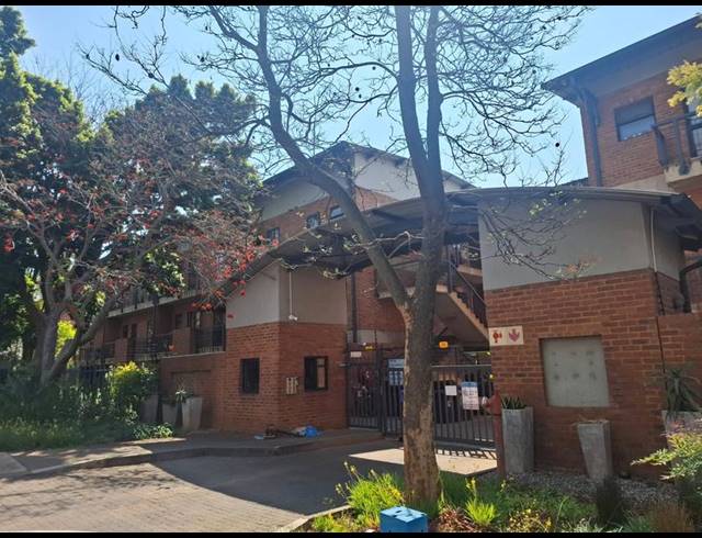 2 BEDROOM APARTMENT FOR SALE IN HATFIELD